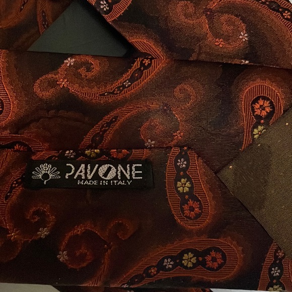 Italian Pavone Silk Tie - Picture 5 of 8